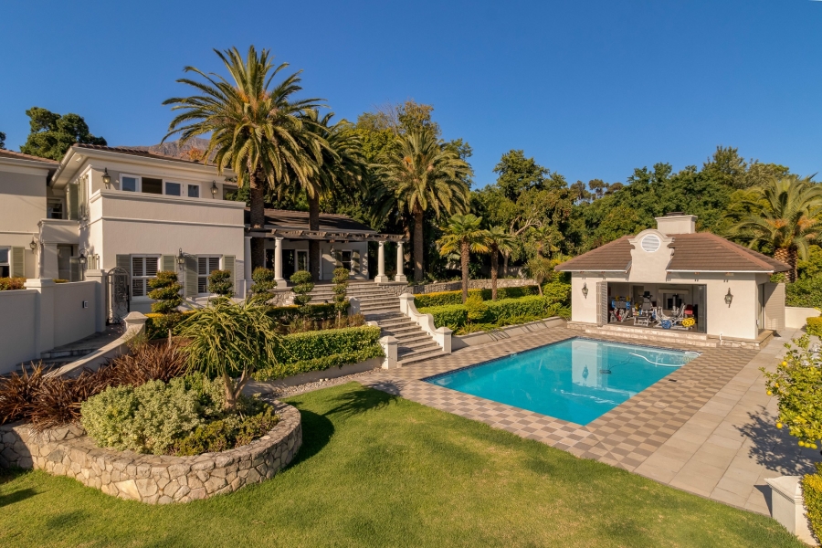 9 Bedroom Property for Sale in Parel Vallei Western Cape